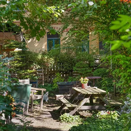 Retro Courtyard * Leipzig