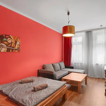 Retro Courtyard Apartament Lipsk