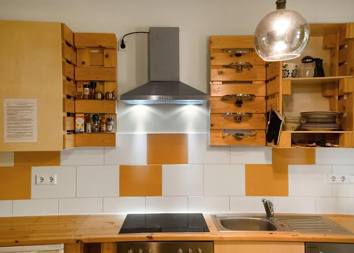 Retro Courtyard Апартаменты *