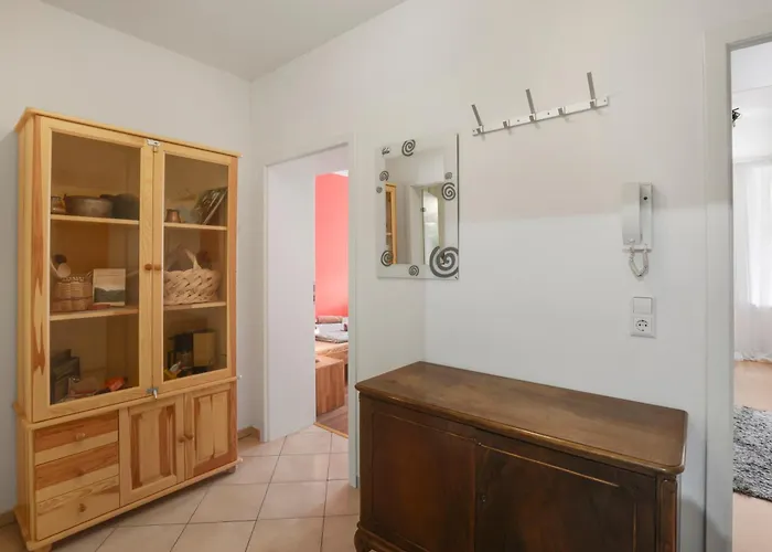 Apartman Retro Courtyard